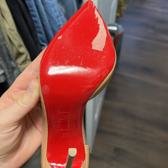 Christian Louboutin Iriza Pumps - Picture 4 of 5